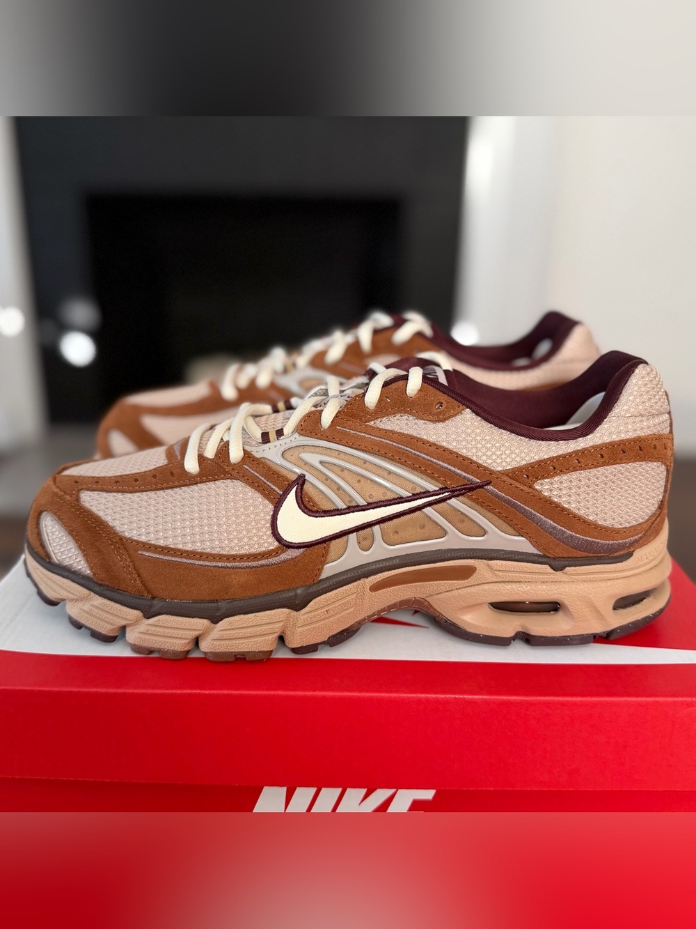 Nike Air Max Moto 2K Light British Tan - Mens Size 11 - (IQ3410-281) - Picture 2 of 5